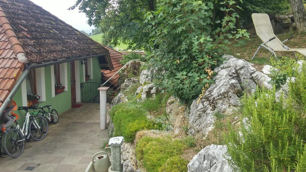 Darja Guesthouse Dob Ngoại thất bức ảnh